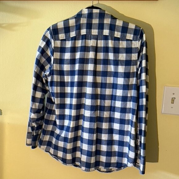 Women's Vineyard Vines Flannel Shirt, size S - Picture 2 of 4